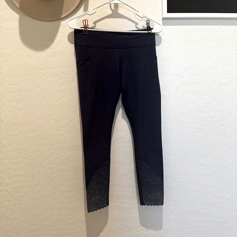 Navy blue fast and free Lululemon leggings